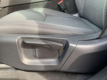 Land Rover Discovery Sport D200 — photo 14