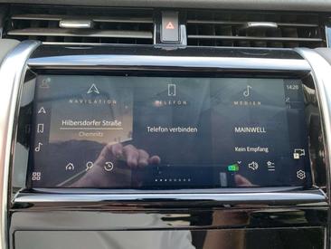 Land Rover Discovery Sport D200 — photo 18
