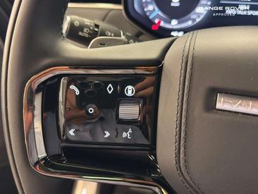 Land Rover Range Rover Sport P550e — photo 17