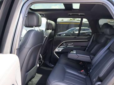 Land Rover Range Rover D350 — photo 20