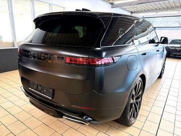 Land Rover Range Rover Sport Dynamic HSE Hybrid — photo 8