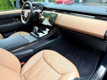 Land Rover Range Rover Sport Dynamic HSE Hybrid — photo 14
