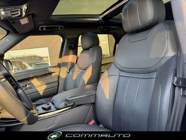 Land Rover Range Rover Sport D300 — photo 11
