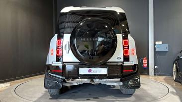 Land Rover Defender D300 — photo 7