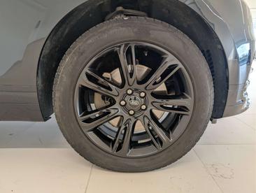 Land Rover Range Rover Velar D200 — photo 6