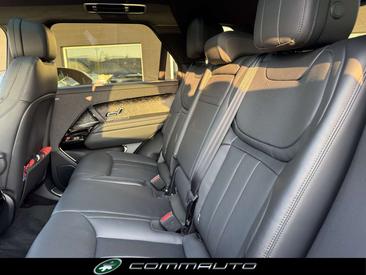 Land Rover Range Rover Sport D300 — photo 28