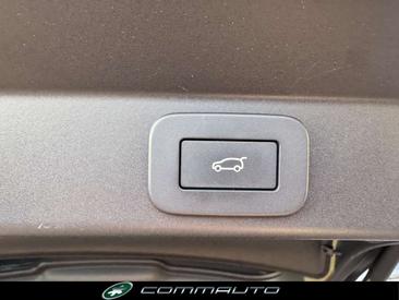 Land Rover Range Rover Sport D300 — photo 33