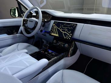 Land Rover Range Rover P530 — photo 10