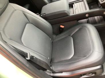 Land Rover Defender 110 75th Anniversary Edition — photo 14