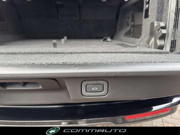 Land Rover Range Rover D250 — photo 49