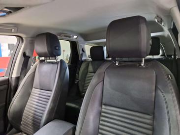 Land Rover Discovery Sport D165 — photo 13