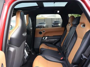 Land Rover Range Rover Sport SVR — photo 26