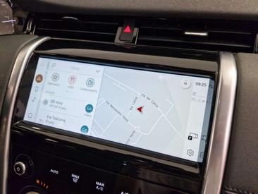 Land Rover Discovery Sport D165 — photo 23