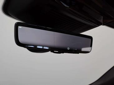 Land Rover Range Rover Sport P550e — photo 26