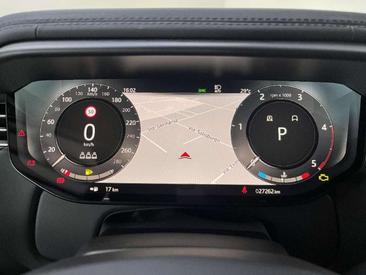Land Rover Range Rover Sport D250 — photo 18
