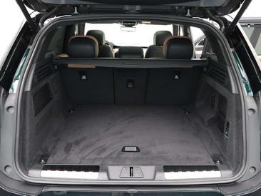 Land Rover Range Rover Sport P550e — photo 32