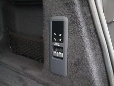 Land Rover Range Rover Sport P550e — photo 34
