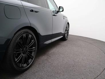 Land Rover Range Rover Sport P550e — photo 49