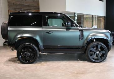 Land Rover Defender 90 X-Dynamic SE 5.0 V8 — photo 4