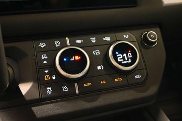 Land Rover Defender 90 X-Dynamic SE 5.0 V8 — photo 30