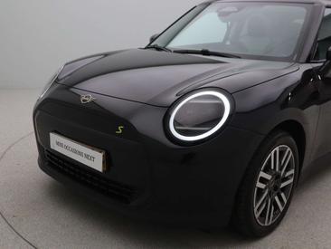 Mini Cooper Electric Berline Cooper SE — photo 18