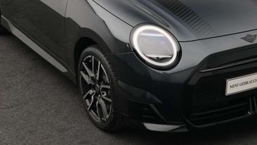 Mini Cooper Electric Berline Cooper SE — photo 18