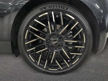 Mini Cooper Electric Berline Cooper SE — photo 8