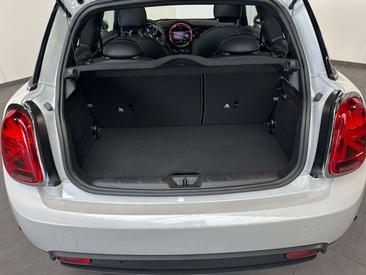 Mini 3 Portes Berline Cooper SE — photo 6