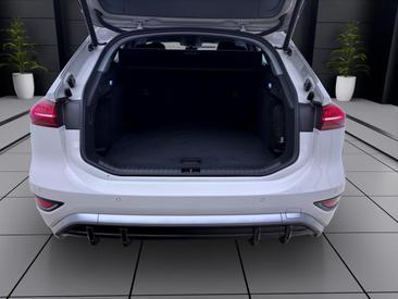 Audi A6 Avant E-tron E-tron — photo 5