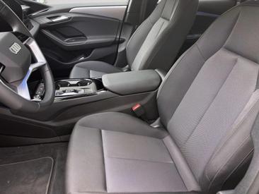 Audi A6 Avant E-tron E-tron — photo 10