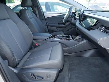 Audi A6 Avant E-tron E-tron Quattro — photo 6