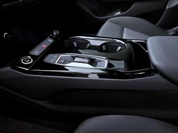 Audi A6 Avant E-tron E-tron — photo 15