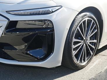 Audi A6 Avant E-tron E-tron Quattro — photo 11