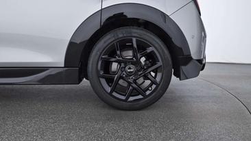 Mini 3 Portes Berline Cooper C — photo 13