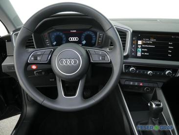 Audi A1 Sportback 30 TFSI — photo 9