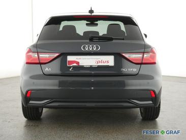 Audi A1 Sportback 30 TFSI — photo 12