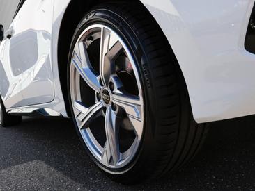 Audi A3 Sportback 35 TFSI — photo 8