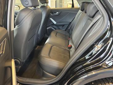 Audi Q2 35 TDI — photo 17