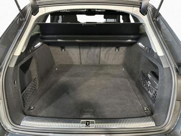 Audi A4 Avant 35 TDI — photo 17