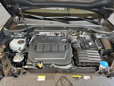 Audi Q2 35 TDI — photo 20