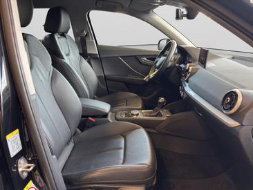 Audi Q2 35 TDI — photo 21