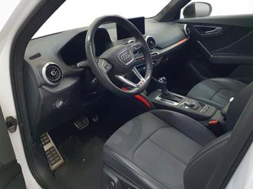 Audi Q2 35 TFSI — photo 4