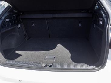 Audi Q2 30 TDI — photo 22