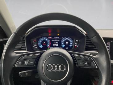 Audi A1 Sportback 40 TFSI — photo 16