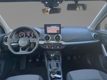 Audi Q2 30 TDI — photo 10