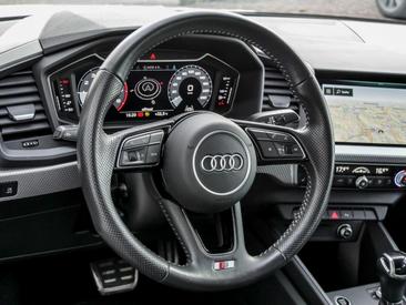 Audi A1 Sportback 30 TFSI — photo 9