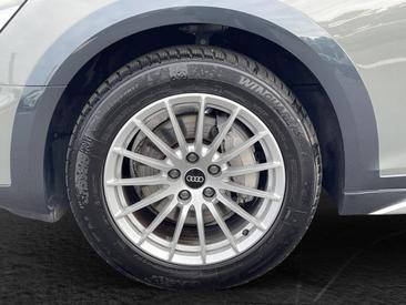 Audi A4 Break Surélevé 40 TDI — photo 5