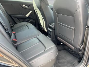 Audi Q2 30 TDI — photo 12