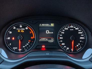 Audi Q2 35 TFSI — photo 10
