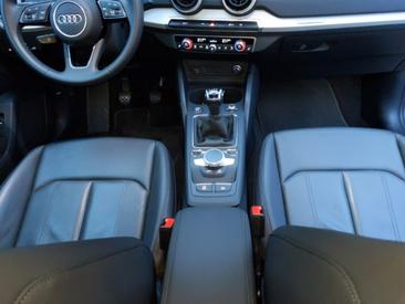 Audi Q2 35 TFSI — photo 11